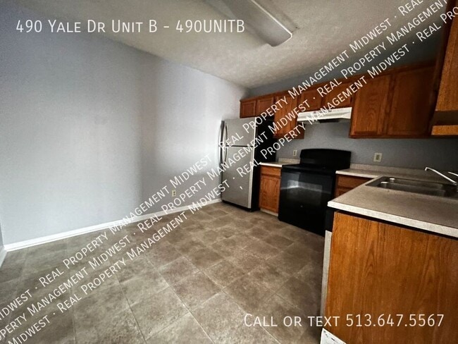Photo - 490 Yale Dr Unit 490B