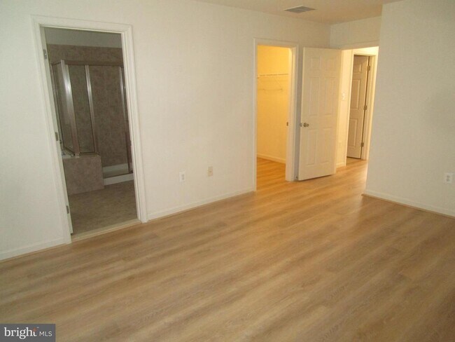 Photo - 3518 Fisher Hill Rd