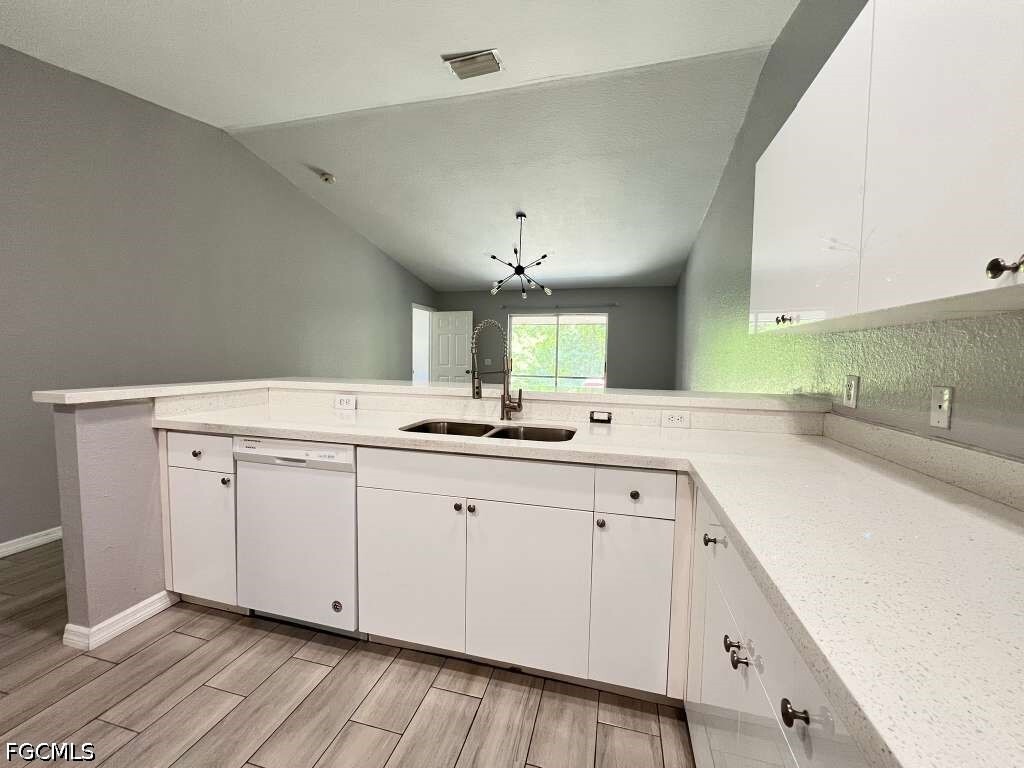 Photo - 715 SE 24th Ave