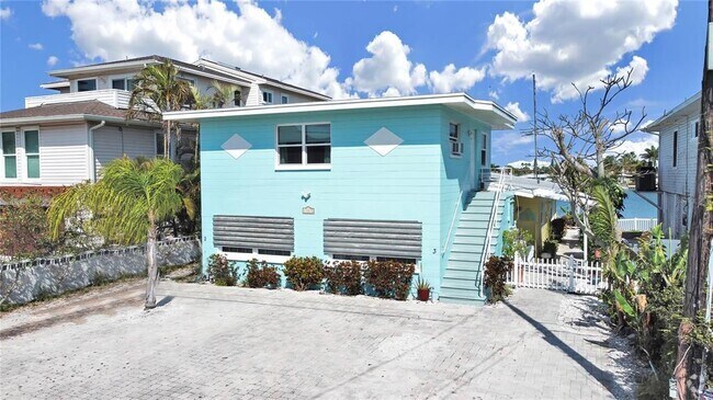 Building Photo - 11215 3rd St E Rental