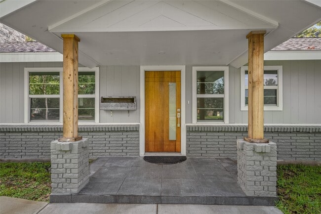 Photo - 4014 Tilson Ln