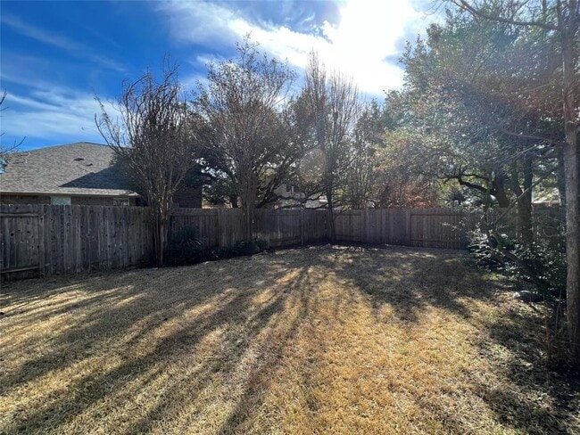 2443 Salorn Way