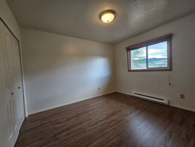 Photo - 2322 Dearborn Ave Unit 2