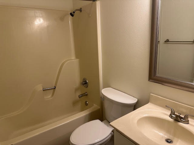 Photo - 1601 S Davis St