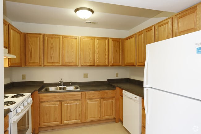 3BR, 2BA - 1,100SF - Kitchen
