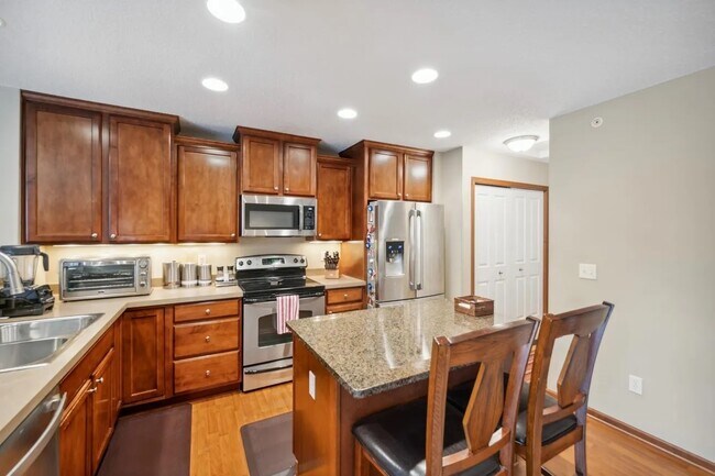 Photo - 5021 Dunkirk Pl N