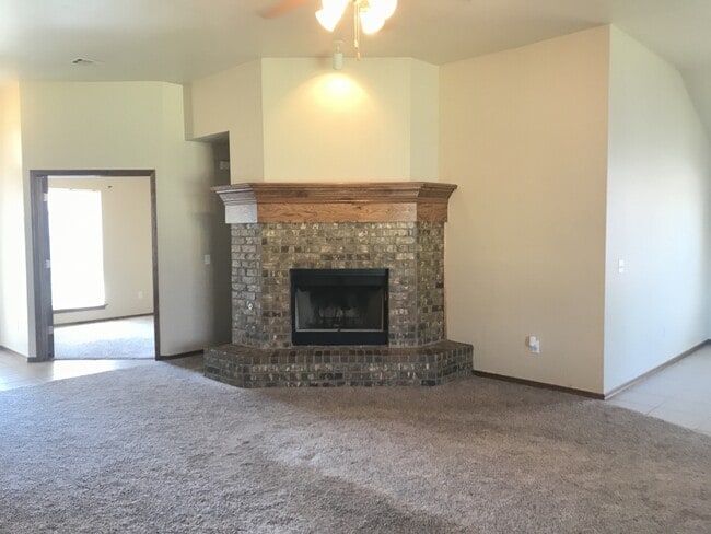 Photo - Open Plan - 3 Beds + Office - Moore Schools