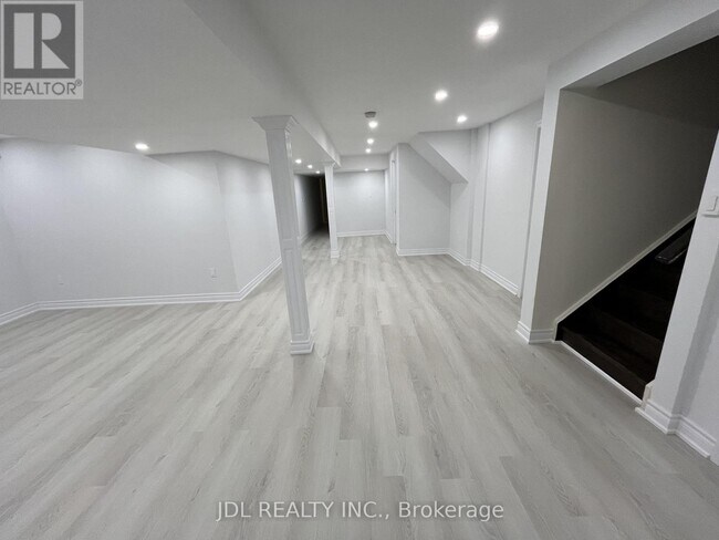 Photo - 82 Puccini Dr