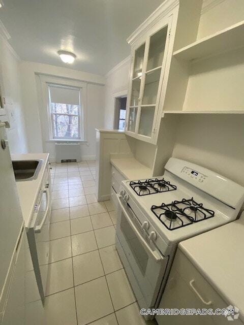 Building Photo - 22 Chauncy St Rental