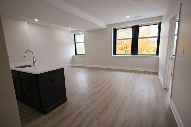 Photo - Thaddeus Stevens Apartments