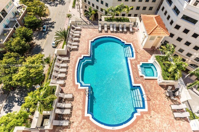 888 Douglas Rd Unit 1108