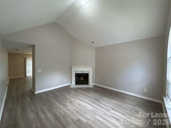 Photo - 1839 Olsen Ln