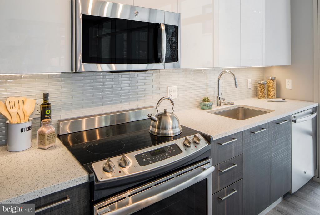 Photo - 1213 Walnut St Unidad 1706