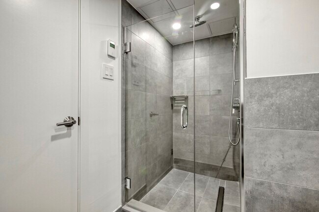 Photo - 3460 Rue Peel Unit 418