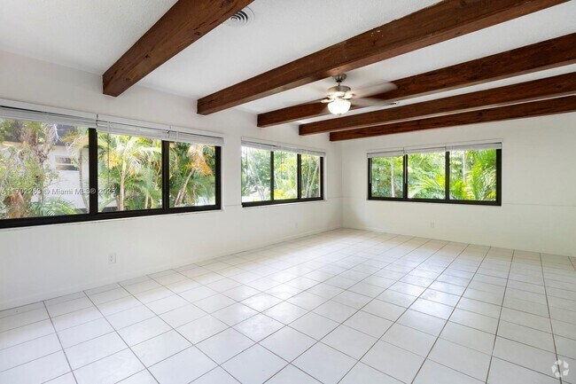 Building Photo - 1790 Harbour Inlet Dr Unit 8B Rental