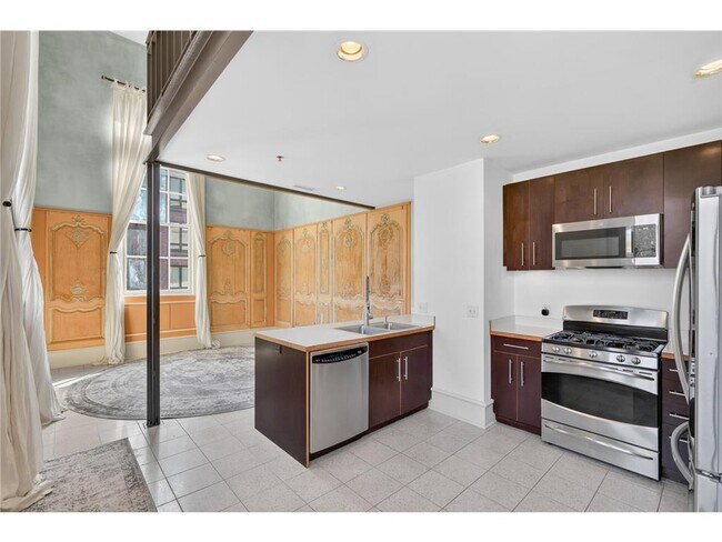 Photo - 214 4th St E Unit 101