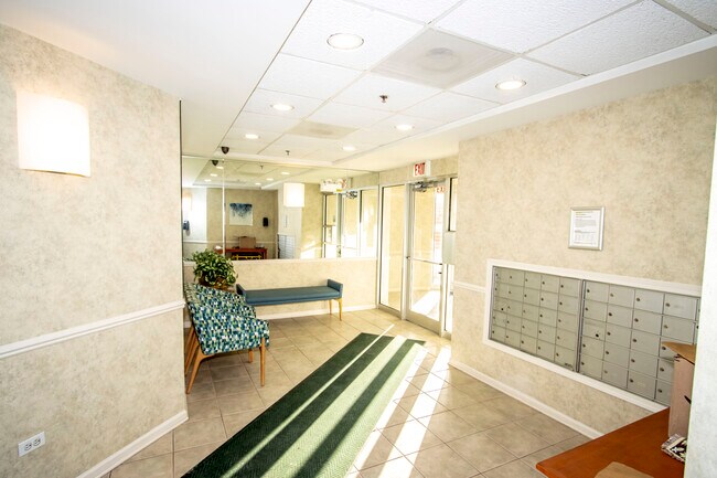 Photo - 6430 W Berteau Ave Unit 210