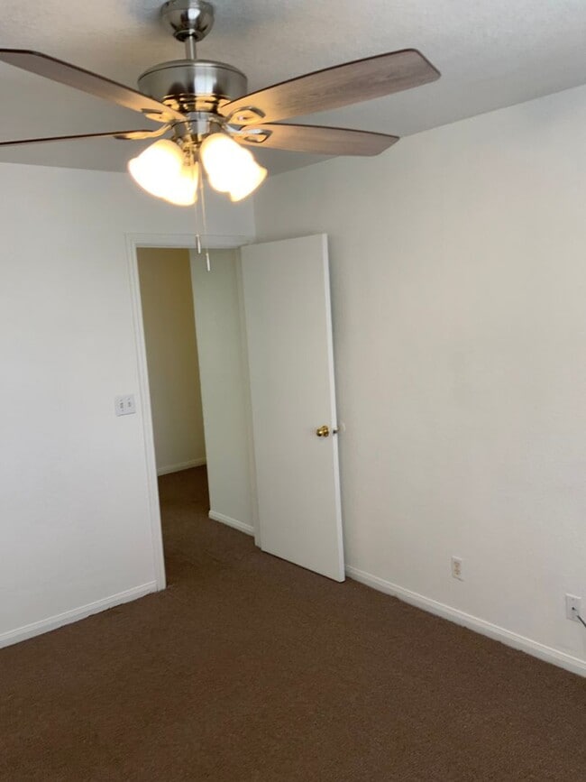 Photo - 202 W Mary Jane Dr Unit C