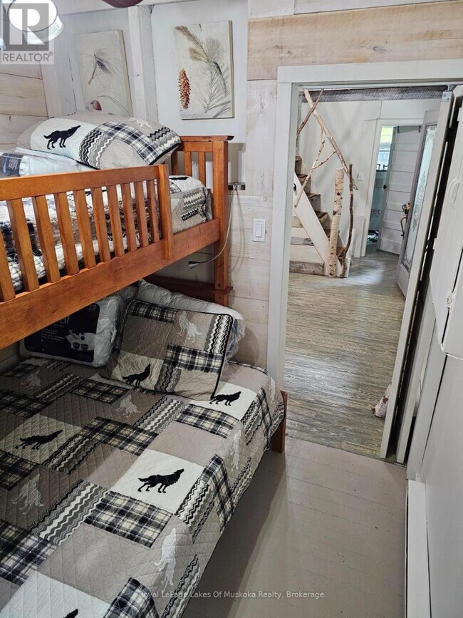 Photo - 1157 Moon River Rd