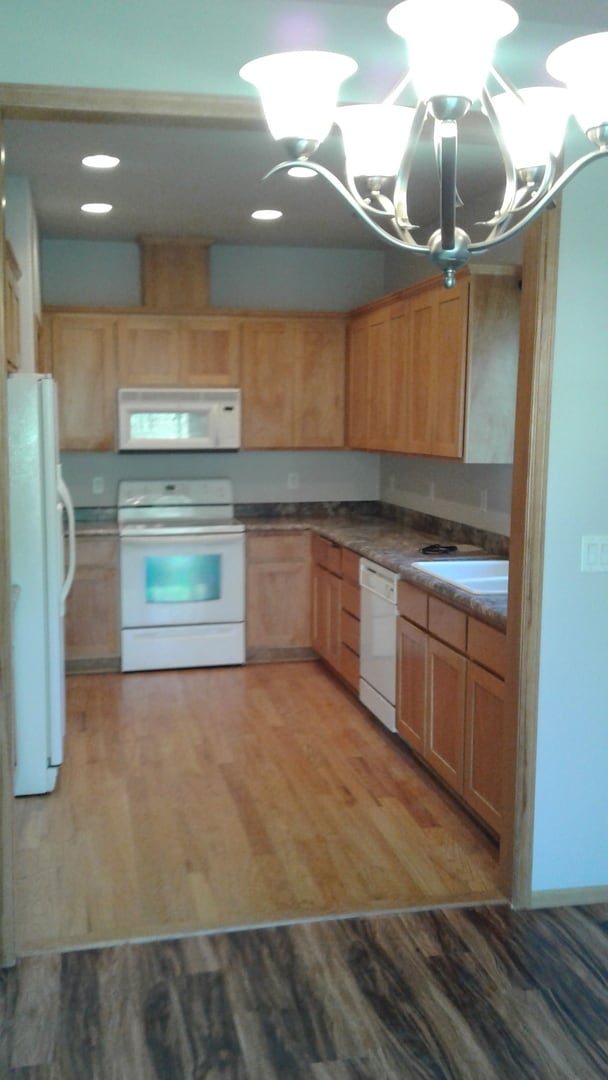 2657 Brookdale Dr