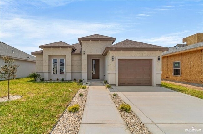 Building Photo - 5932 N Playa Del Sol St