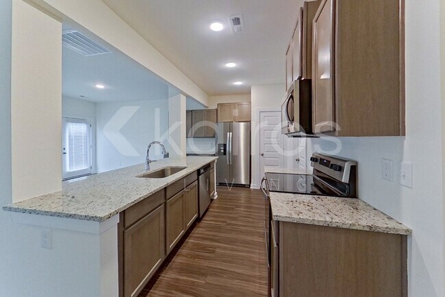 Photo - 6104 Taramore Ln NW