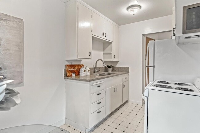 Photo - Utilities Included! Montclair 1BD/1BA w/ Parking & Private Deck Unit 2
