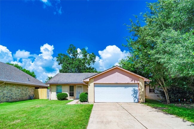 Building Photo - 17003 Enchanted Cir W