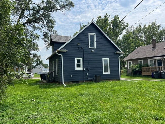 Photo - 2538 4th Ave