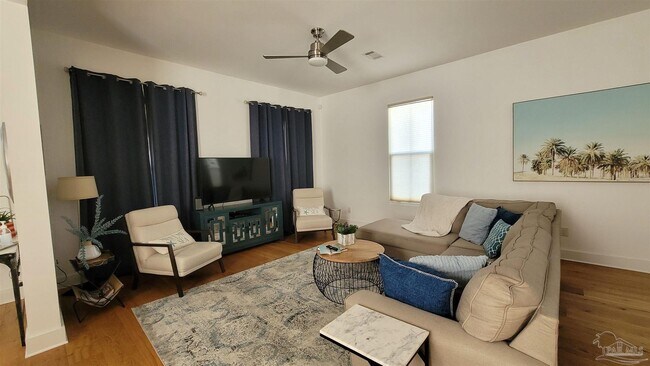 Photo - 1413 E Jackson St