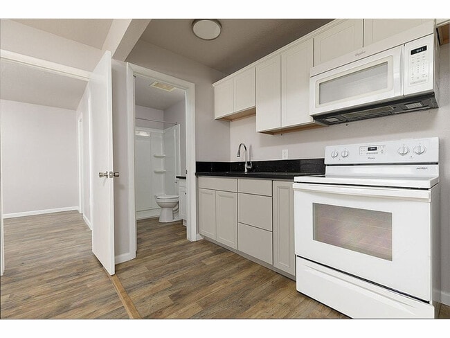 Photo - 100 Pulsipher Ln Unidad 1BR, 1 Bath Appt