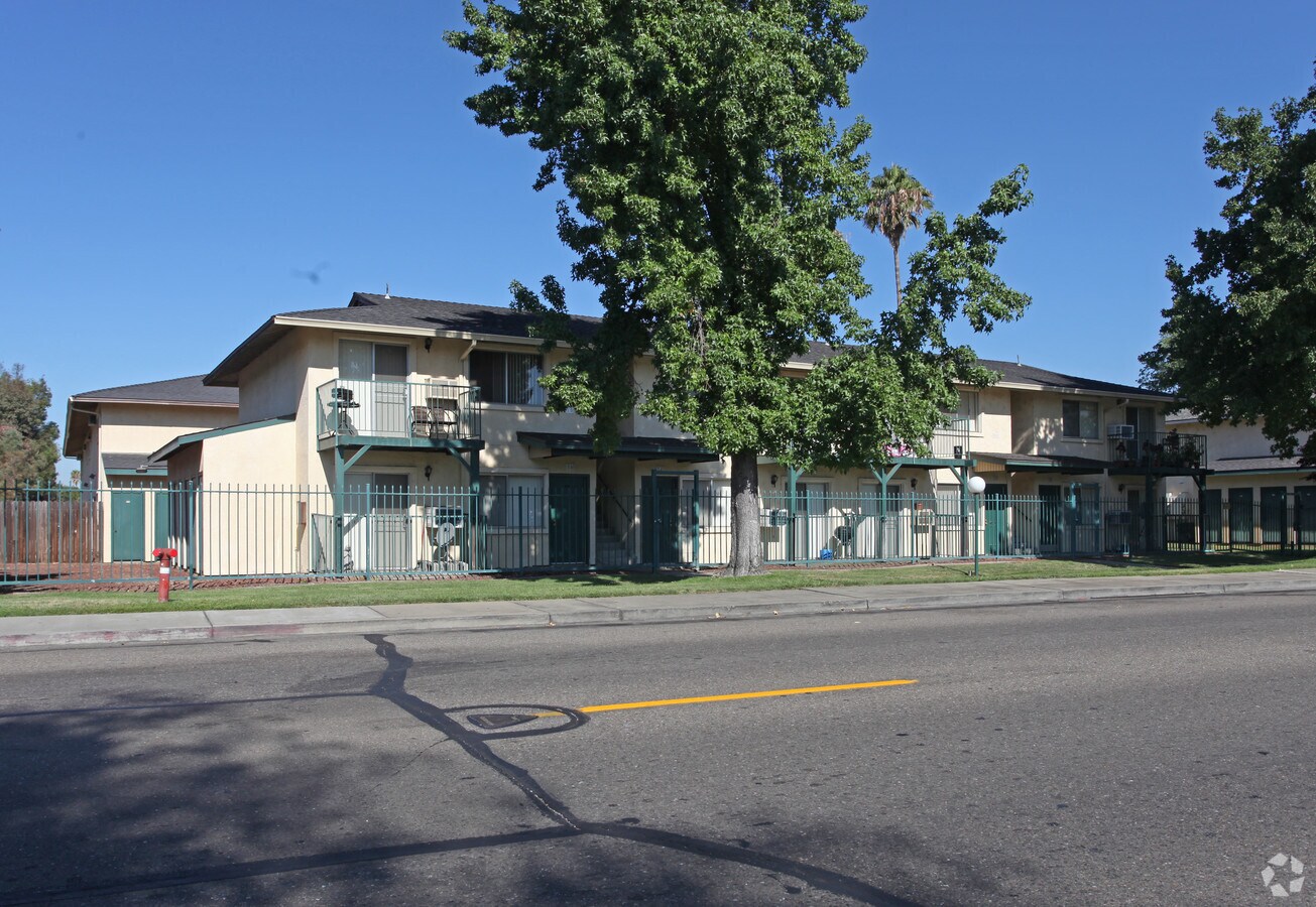 Photo - Vintage East & Vintage West Apartments