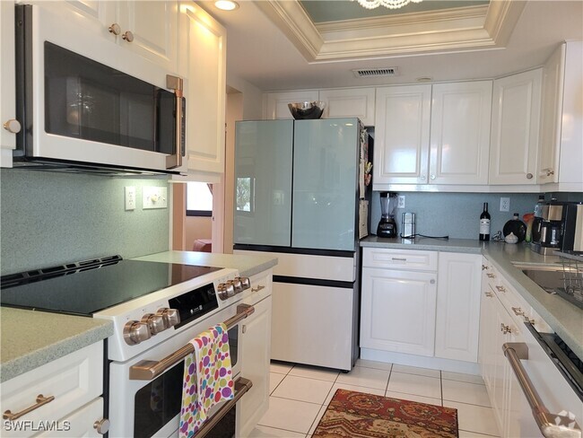 Building Photo - 10475 Gulf Shore Dr Unit 124 Rental