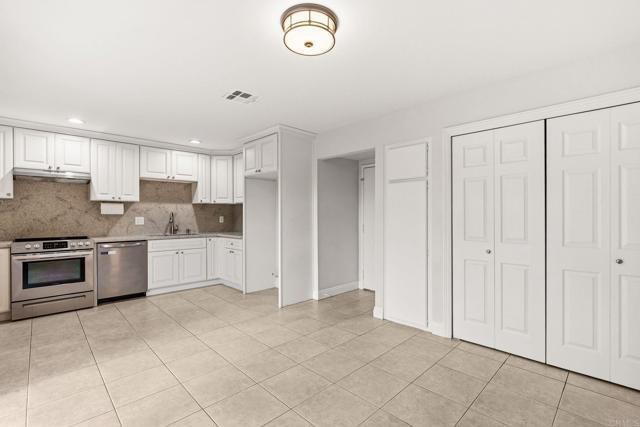 Photo - 10575 Caminito Glenellen