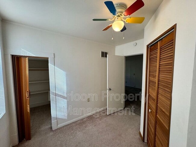 Photo - AVAILABLE AUGUST 1st   - 2 Bed 1 Bath Located In Superior WI w/ Bonus Space