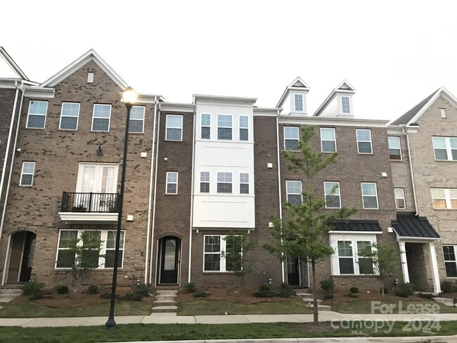 Photo - 11541 Red Rust Ln Townhome