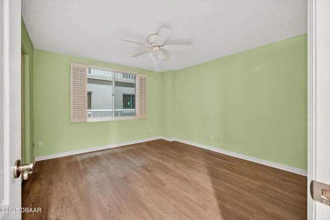 Photo - 3 Oceans W Blvd Unit 4C4