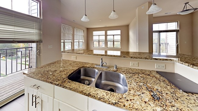 Image_BWtNOJMP5Z.jpg - Worthington Apartments