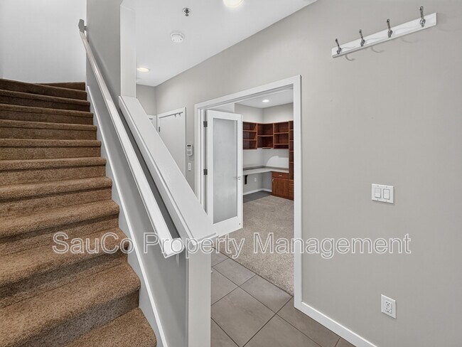 Photo - 1420 NW 20th Ave.