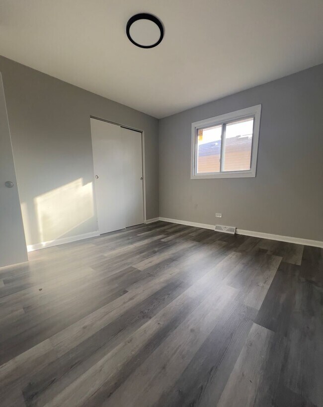 Photo - Beautiful and spacious 3 Bedroom 1 Bath House in Calumet City, IL MUST SEE