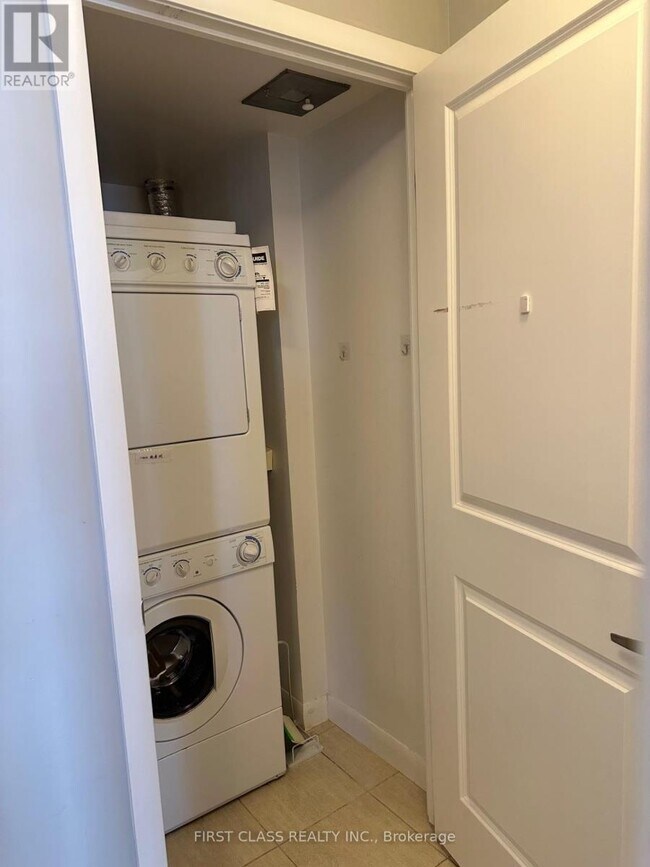 Photo - 5793 Yonge St Unit 2101