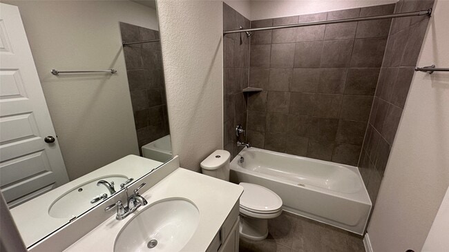 Photo - 221 Harper Ridge Dr