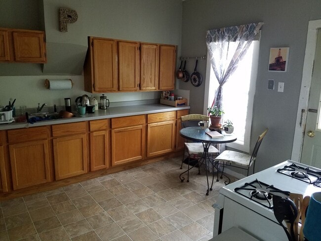 500 Central Ave SE Unit B
