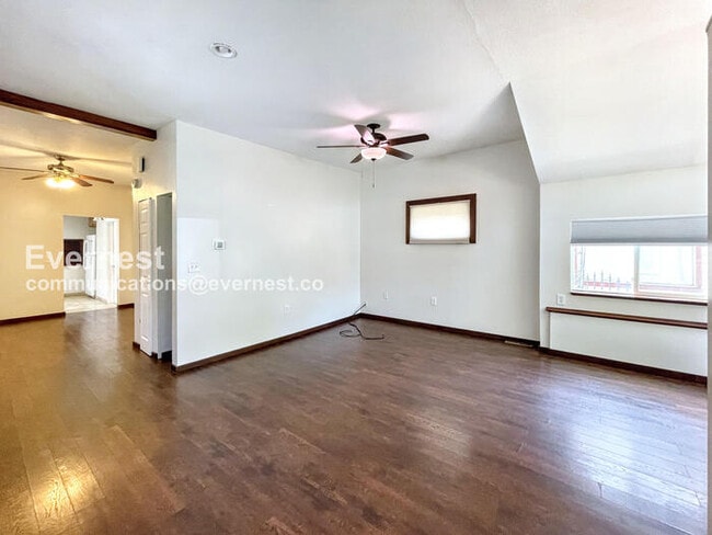 Photo - 1336 Kalamath St