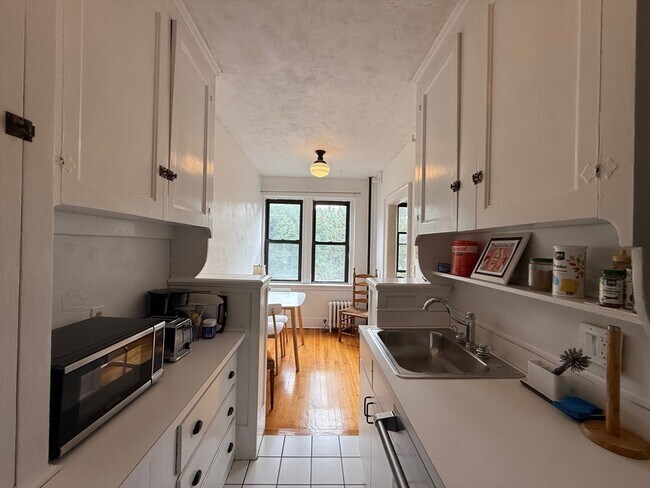 Building Photo - 145 Englewood Ave Unit 31 Rental