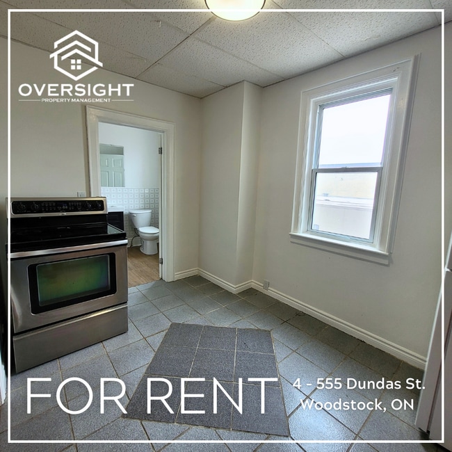 Building Photo - 2-Bedroom Apartment in the Heart of Woodstock! Unit 4