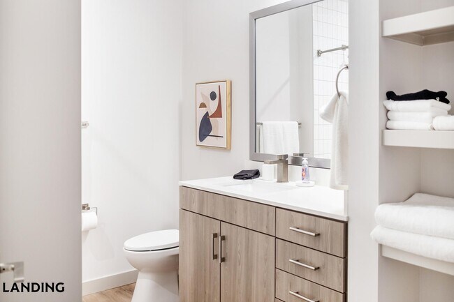 Photo - 151 S State St Unidad 504