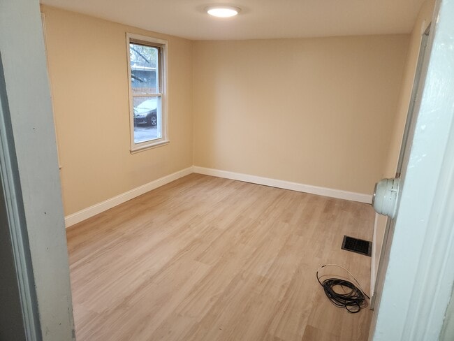 Photo - 537 Mill St Unit 537 Mill St