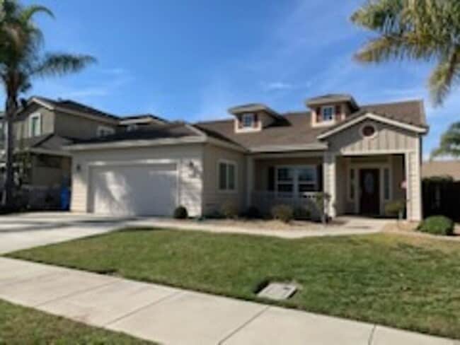 Photo - 4 bedroom 2 bathroom home Near Christofferson Pkwy Close to Walnut Elementary, Turlock Jr High Sc...