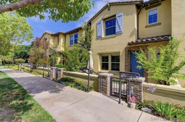 Photo - 15923 Parkview Loop Casa Adosada